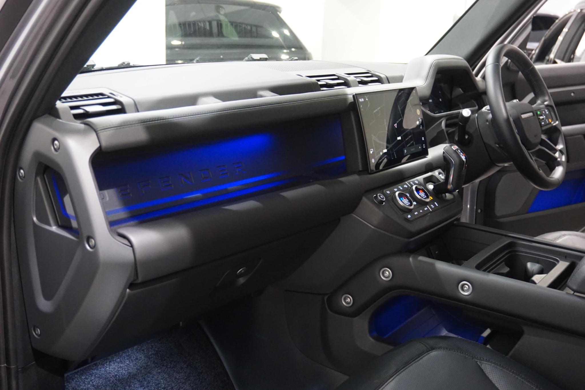 Land Rover Defender 110 3.0 D250 MHEV X-Dynamic HSE Auto 4WD Euro 6 (s/s) 5dr